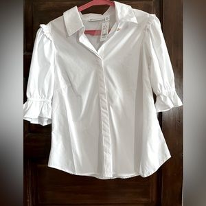 NWT. NEW YORK & co white blouse 3/4 sleeves ruffle